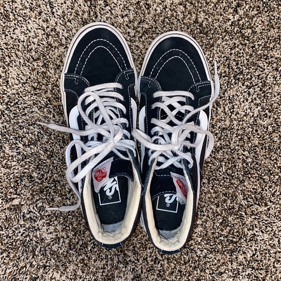 Vans Sk8-Hi Shoes - Picture 2 of 4